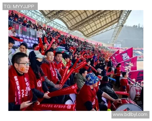 足球走廊的魅力与激情探秘球迷文化与赛事背后的故事